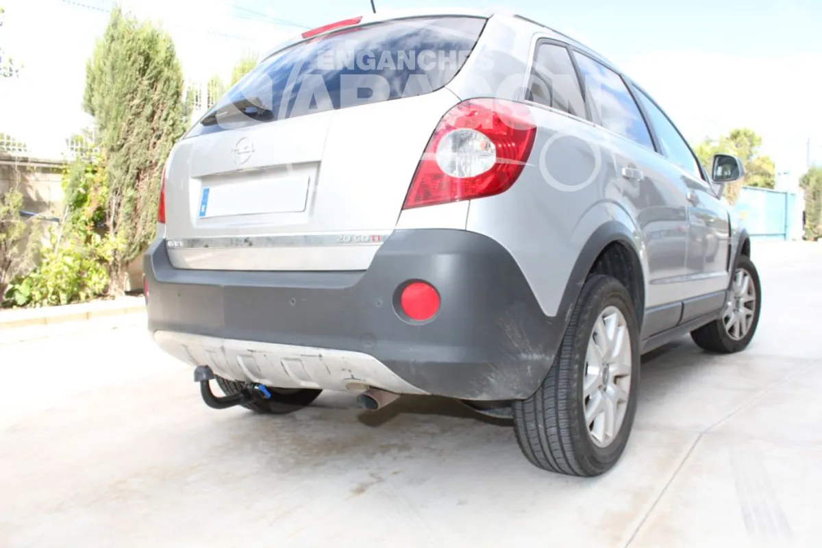 Фаркоп Aragon для Opel Antara 2006-2015 E1000AV в 