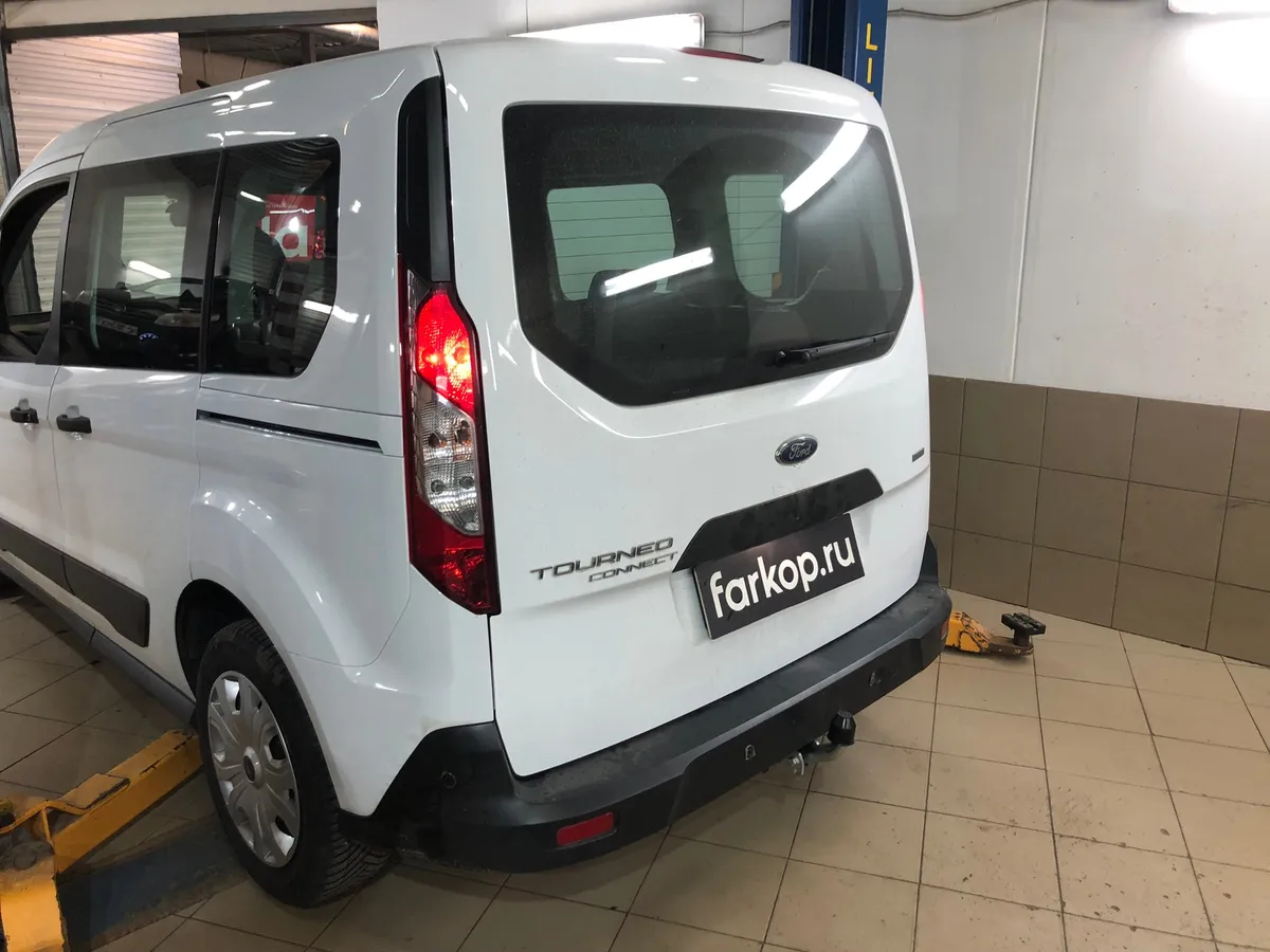 Фаркоп Galia для Ford Tourneo Connect 2014-2022 F129A в Нижний Новгород