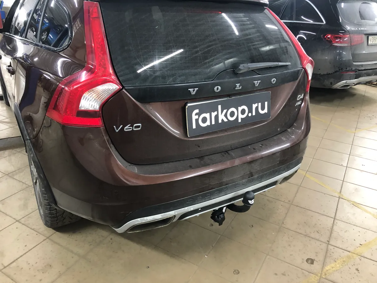 Фаркоп Steinhof для Volvo V60 2010-2018 V-292 в 