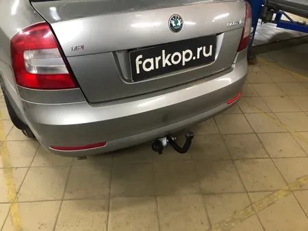 Фаркоп Лидер Плюс для Skoda Octavia 2008-2013 (только лифтбек) S106-A в Нижний Новгород