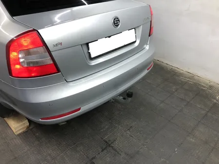 Фаркоп Galia для Skoda Octavia (лифтбек, универсал, вкл. Scout) 2005-2013 S086C в Нижний Новгород