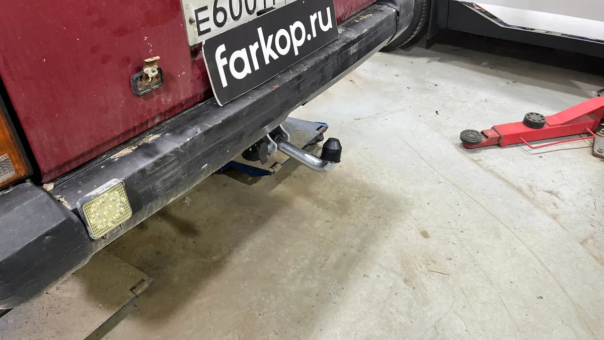 Фаркоп Galia для Jeep Cherokee 1997-2001 J005A в Нижний Новгород Фаркоп Galia для Jeep Cherokee 1997-2001 J005A в Нижний Новгород