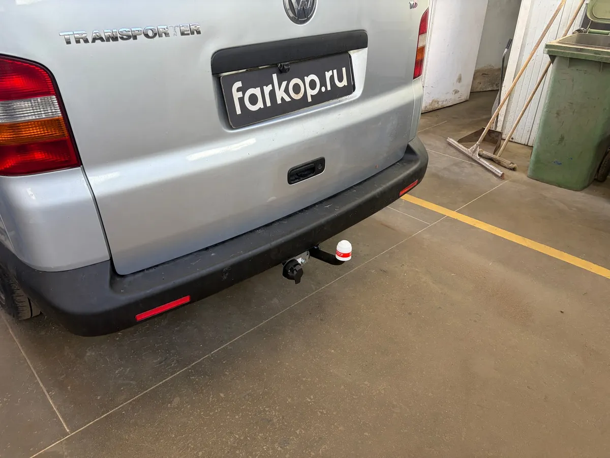 Фаркоп Трейлер для Volkswagen Transporter 2003-2015 9181 в Нижний Новгород Фаркоп Трейлер для Volkswagen Transporter 2003-2015 9181 в Нижний Новгород