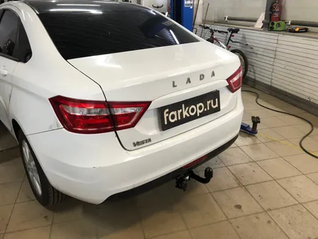 Фаркоп Berg для Lada Vesta (вкл. Cross) 2015-2022 Арт. F.6012.003 F.6012.003 в Нижний Новгород