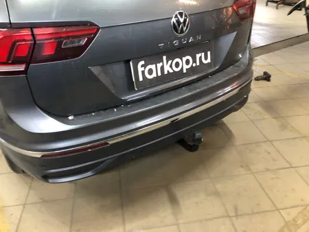 Фаркоп Galia для Volkswagen Tiguan 2017- V069V в Нижний Новгород