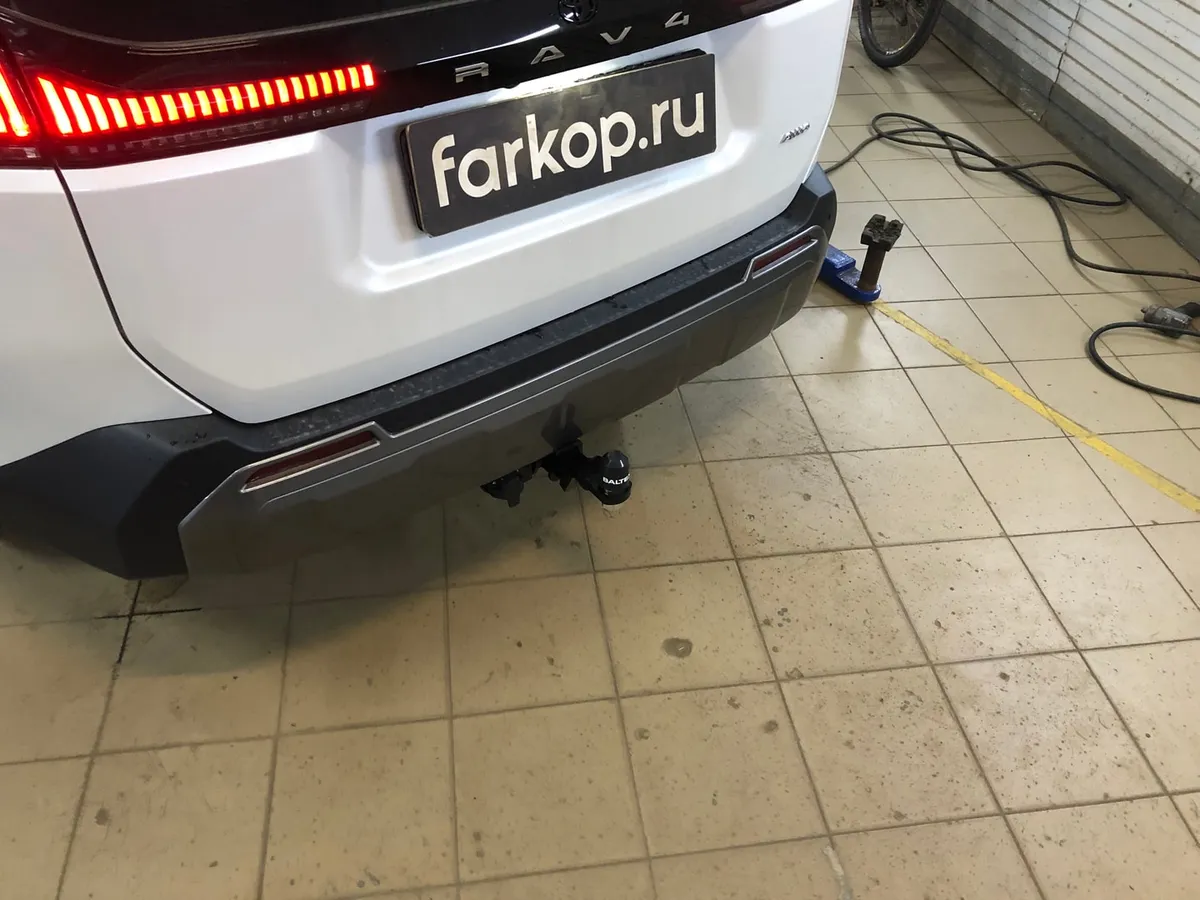 Фаркоп TowRus для Toyota RAV4 2025- 229420 в Нижний Новгород