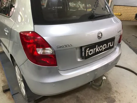 Фаркоп Galia для Skoda Fabia (хетчбек) 2007-2014 S081A в Нижний Новгород