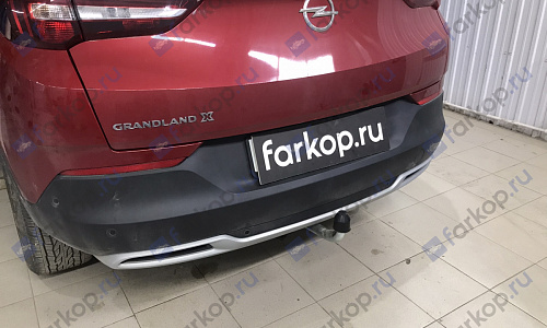 Установили фаркоп Galia для Opel Grandland X 2020 г.