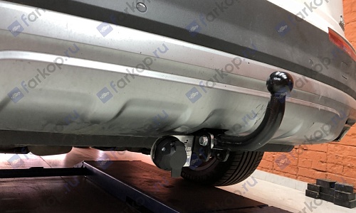 Установили фаркоп Лидер Плюс для Audi Q7 2016 г.в.