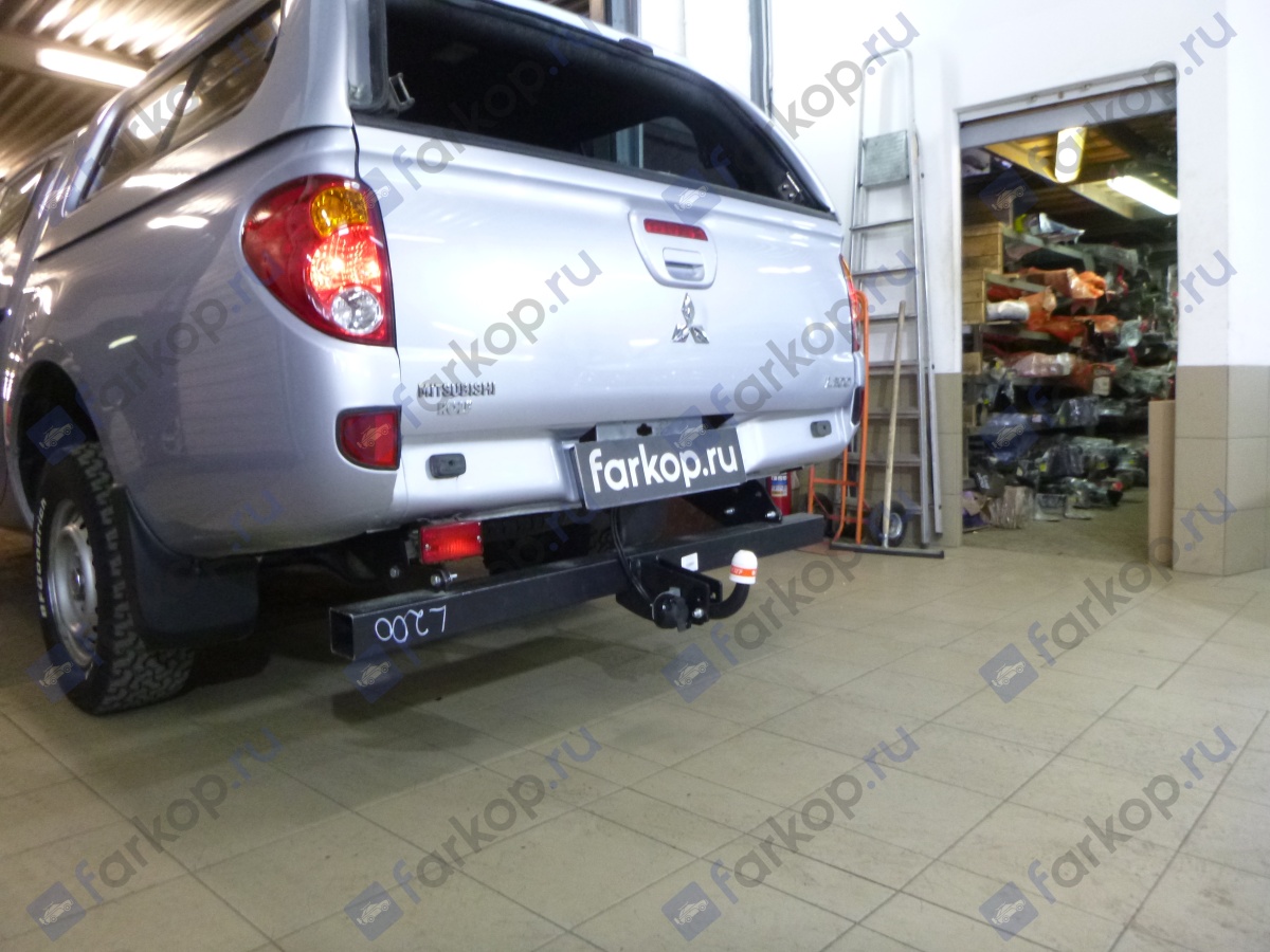 Фаркоп Трейлер для Mitsubishi L200 2014-2015 Арт. 7112 7112 в 