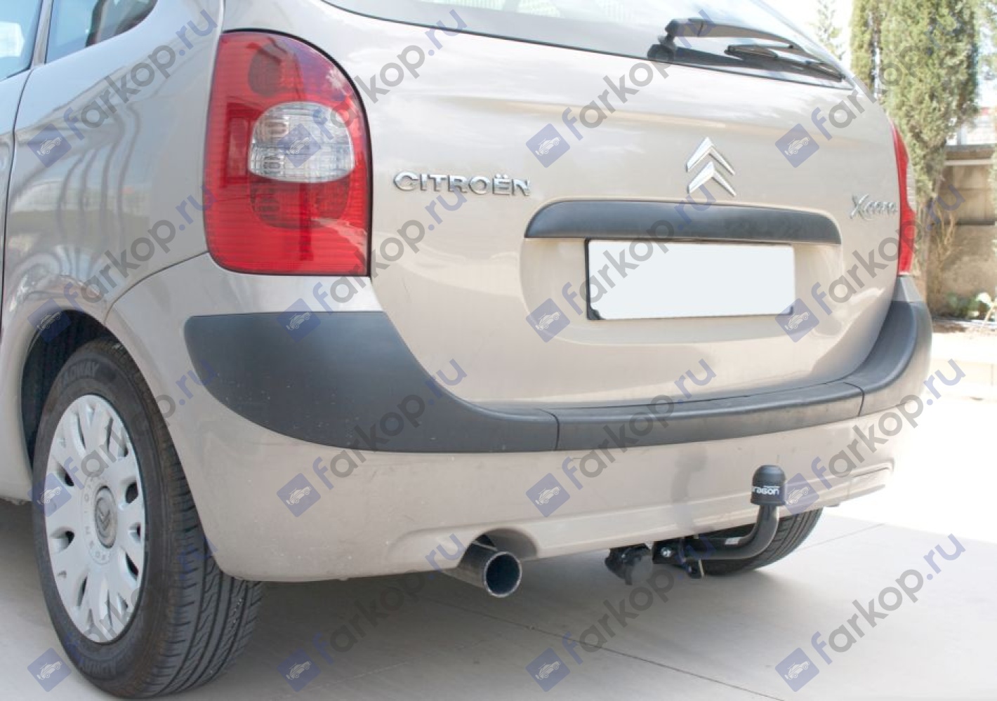 Фаркоп Aragon для Citroen Xsara Picasso 2000-2010 E1215AA в 