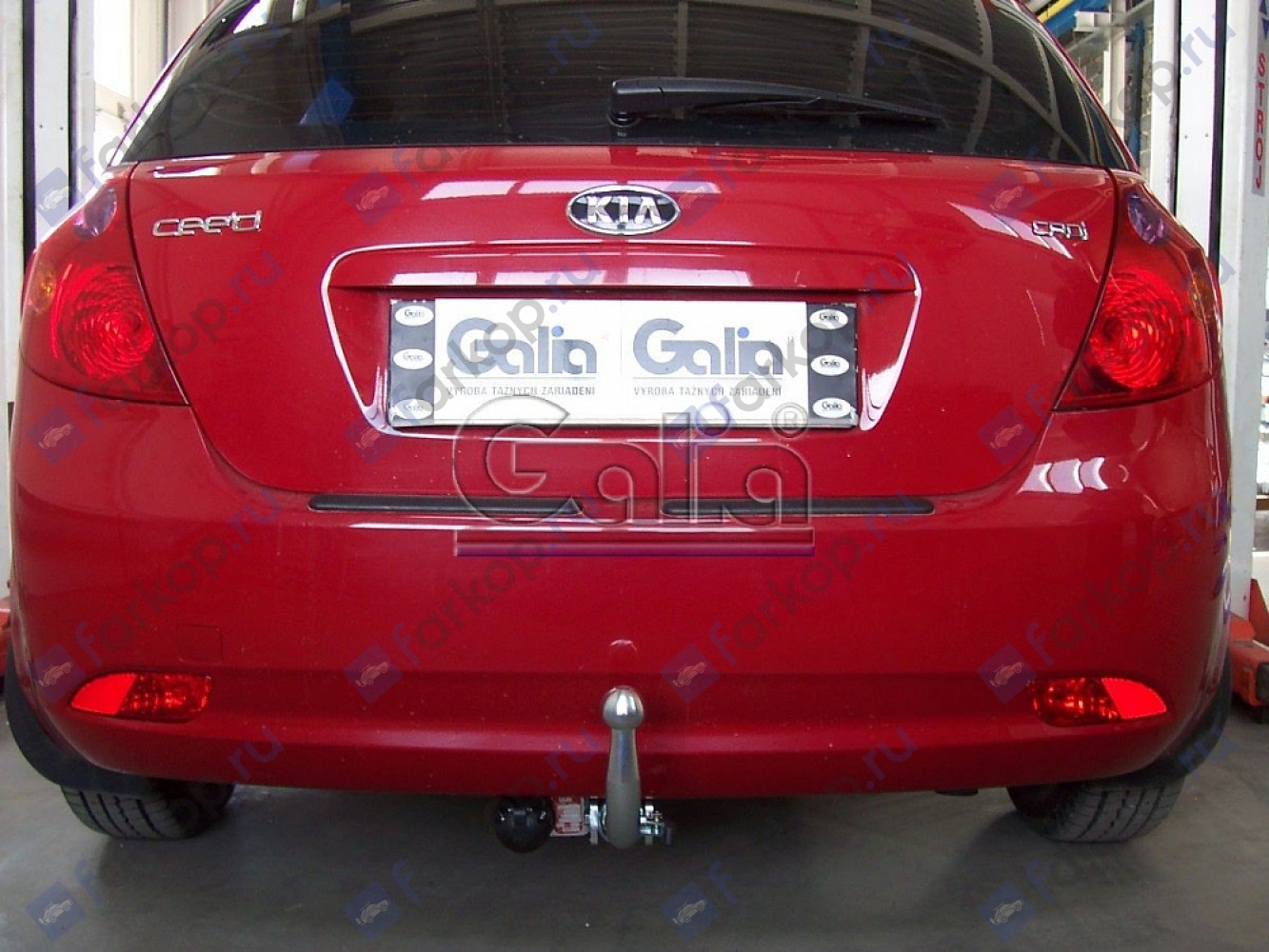 Фаркоп Galia для Kia Ceed (хетчбек, ProCeed) 2006-2012 K029C в 