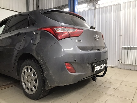 Фаркоп Лидер Плюс для Hyundai i30 (хетчбэк) 2011-2017 Арт. H223-A H223-A в 