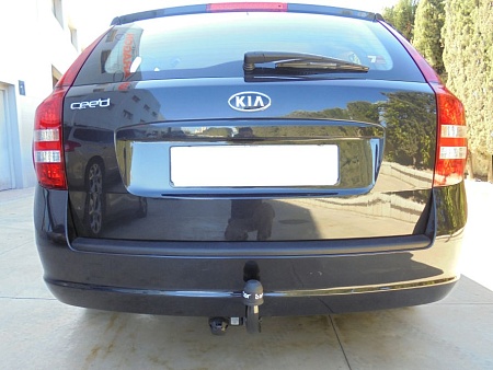 Фаркоп Aragon для Kia Ceed (Sporty wagon) 2007-2012 Арт. E3010AA E3010AA в 