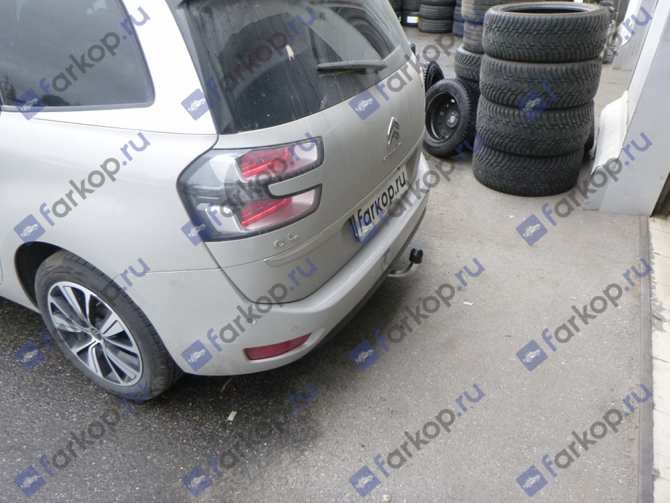 Фаркоп Galia для Citroen C4 Picasso (Grand) 2013-2018 C068A в 