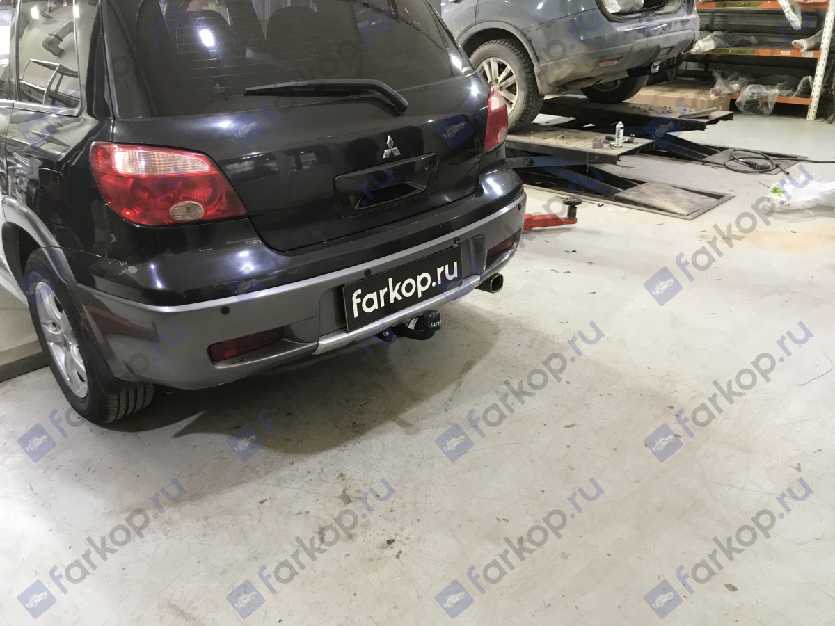 Фаркоп Oris для Mitsubishi Outlander 2003-2007 Арт. 4152-A 4152-A в 