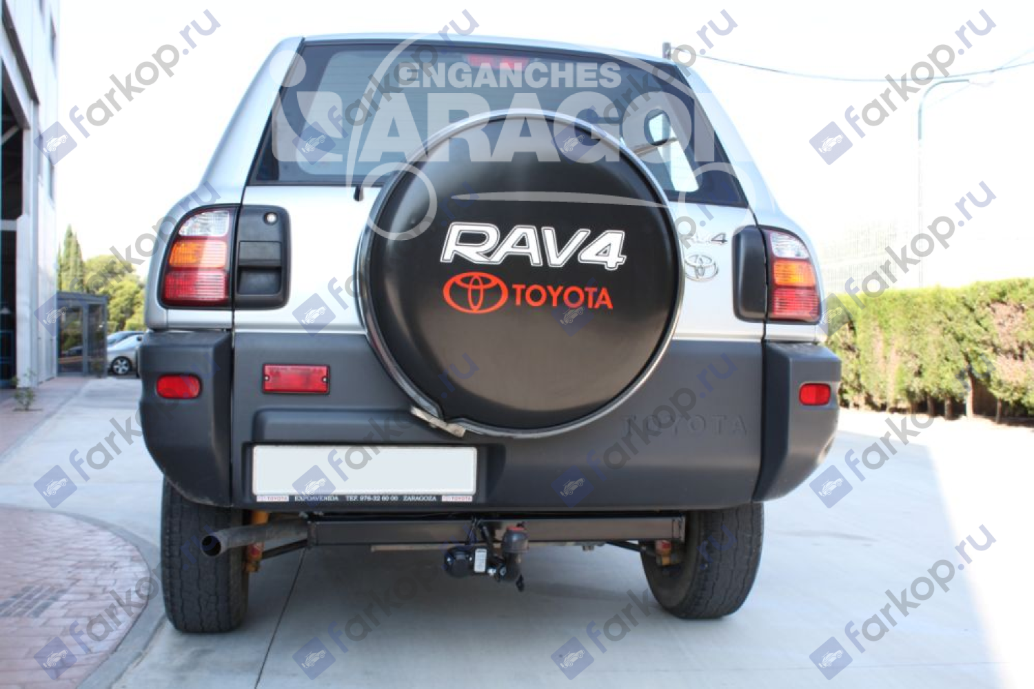 Фаркоп Aragon для Toyota RAV4 (3,5 дв) 1994-2000 Арт. E6405AA E6405AA в 