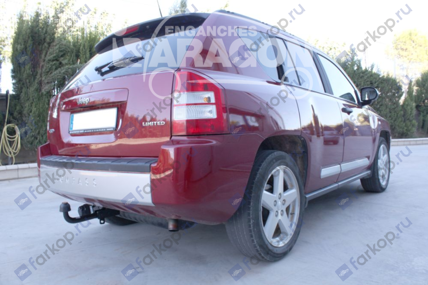 Фаркоп Aragon для Jeep Compass 2006-2010 E2904AA в 