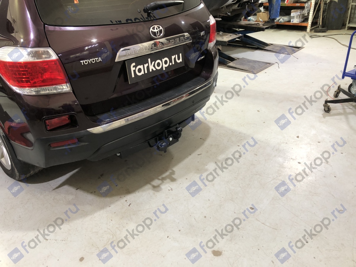 Фаркоп Лидер Плюс для Toyota Highlander 2010-2013 Арт. T119-F T119-F в 