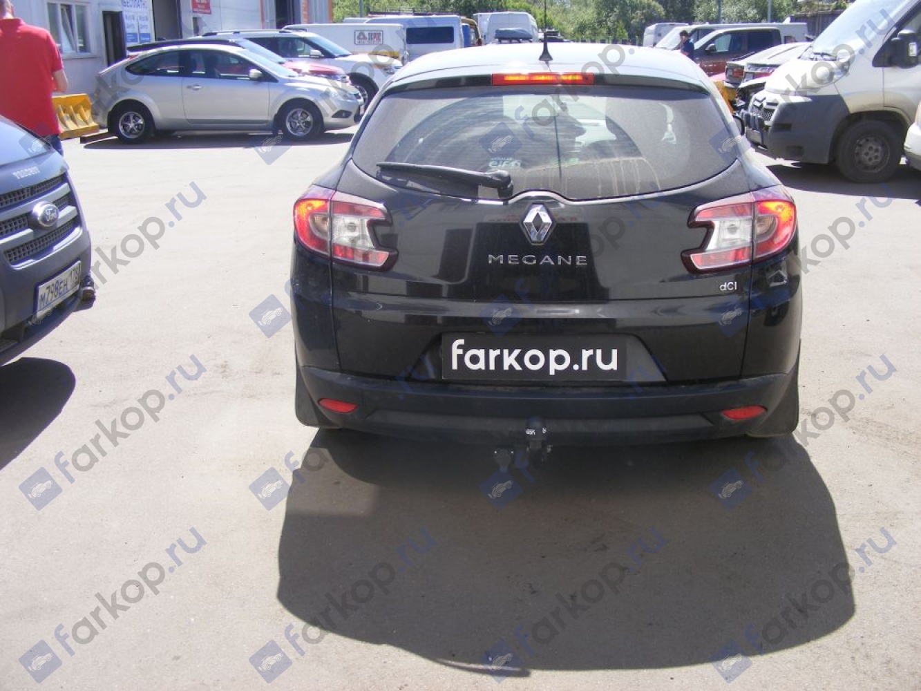 Фаркоп Aragon для Renault Megane (универсал) 2009-2016 Арт. E5230BA E5230BA в 