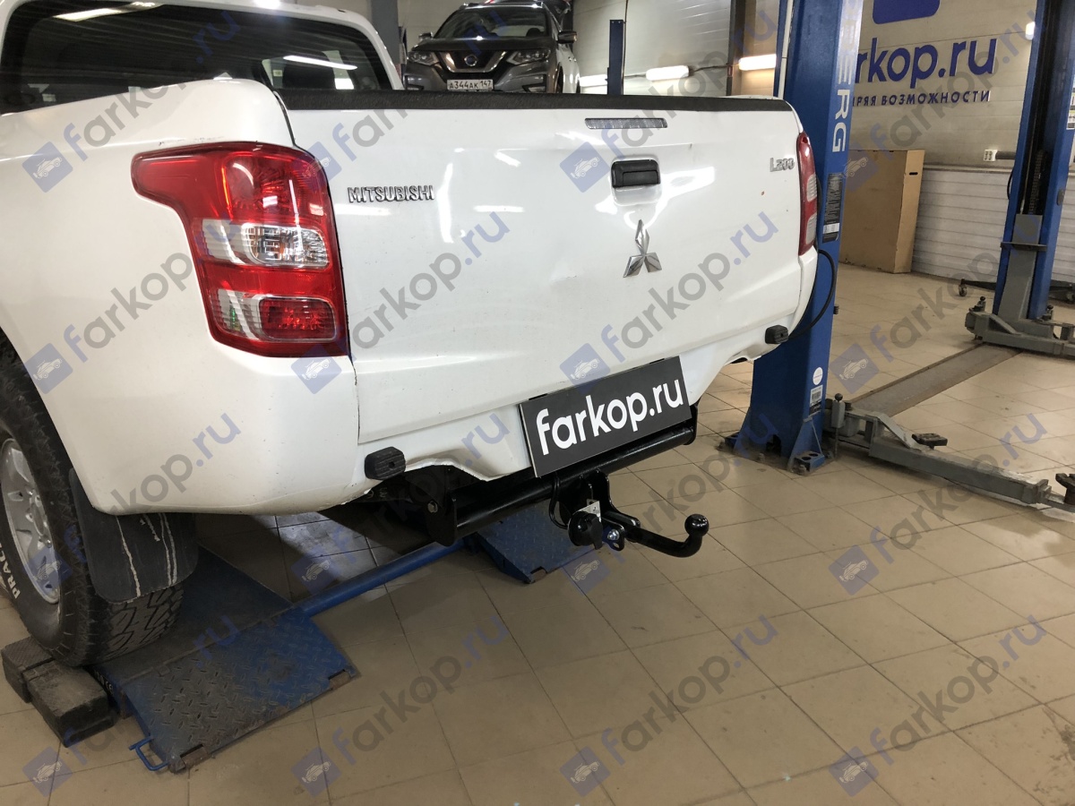 Фаркоп Лидер плюс для Mitsubishi L200 2015- Арт. M117-A M117-A в 