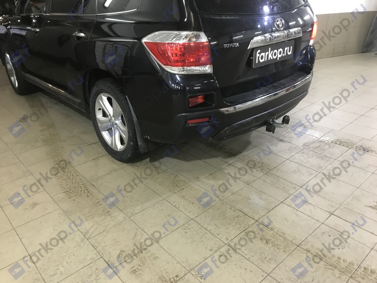 Фаркоп Galia для Toyota Highlander 2010-2014 Арт. T068A T068A в 