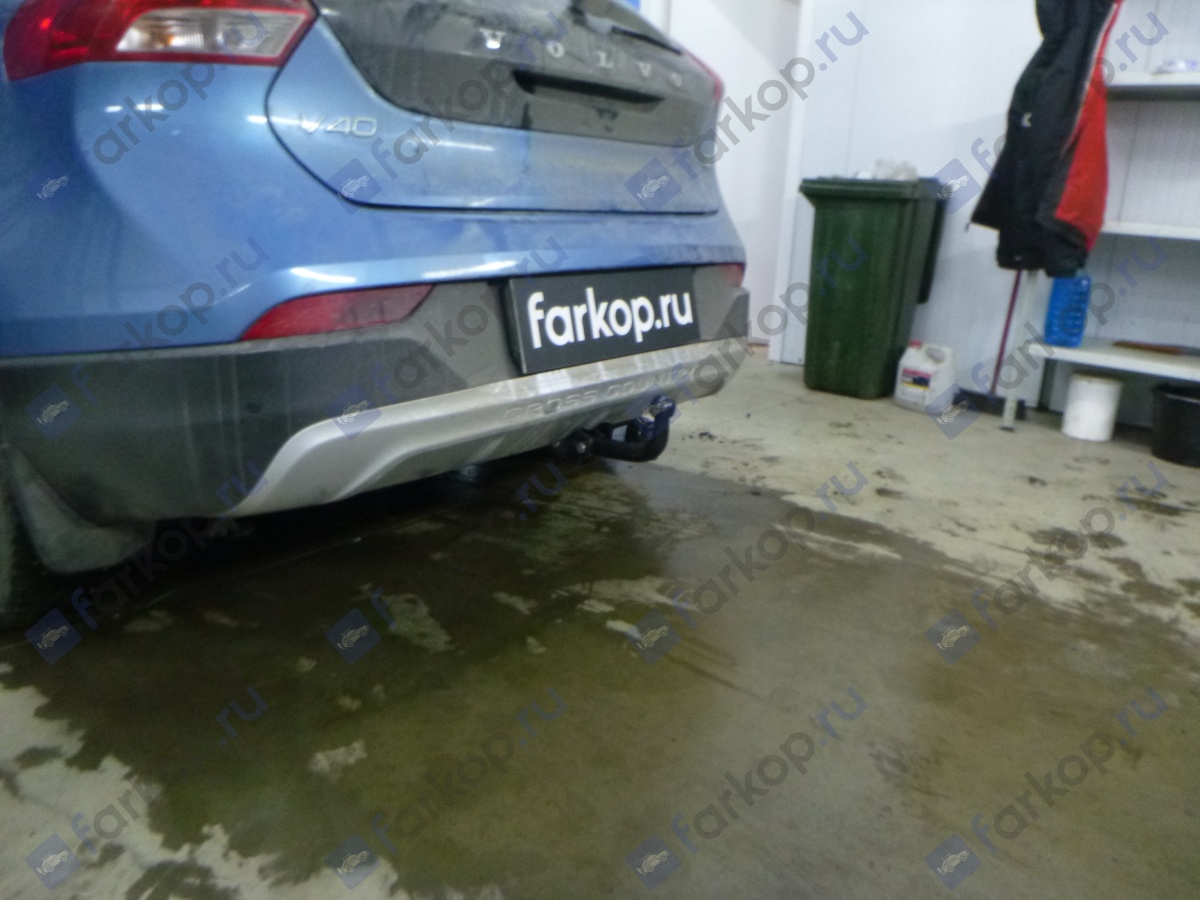 Фаркоп Imiola для Volvo V40 (Cross Country) 2012- Арт. V.038 V.038 в 