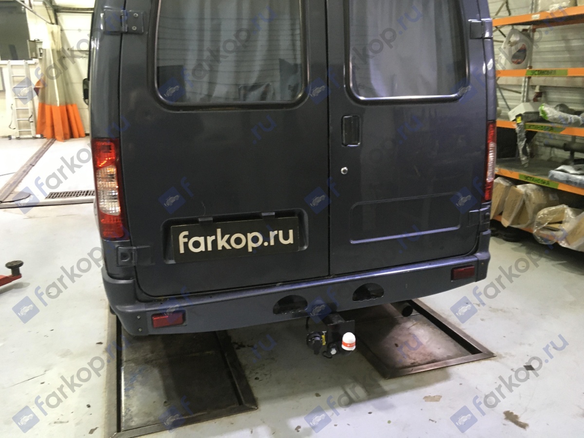 Фаркоп Трейлер для Gaz 2705,3221 (автобус цельномет.) кроме авто до 2005 г. с глушит. справа. Арт. 2705.K2 2705.K2 в 