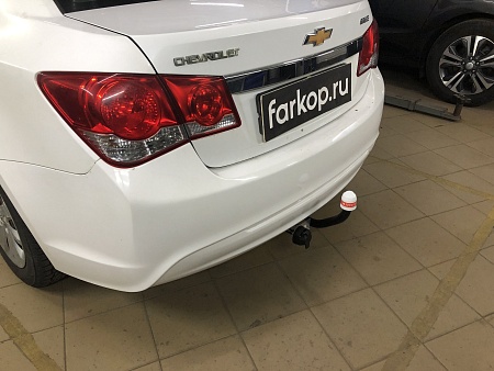 Фаркоп Трейлер для Chevrolet Cruze (седан, хетчбек) 2009-2015 Арт. 9450 9450 в 