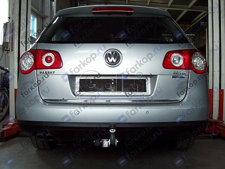 Фаркоп Galia для Volkswagen Passat (седан, универсал, 2WD,4WD) 2005-2010 Арт. V062A V062A в 