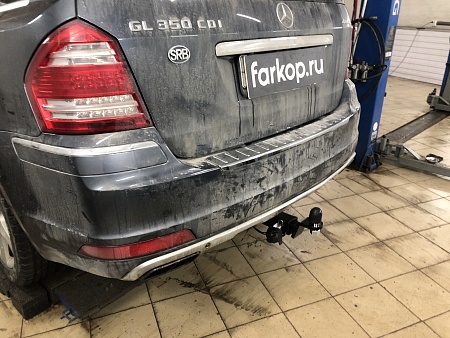 Фаркоп Уникар для Mercedes GL-class 2006-2012 Арт. 27271A 27271A в 