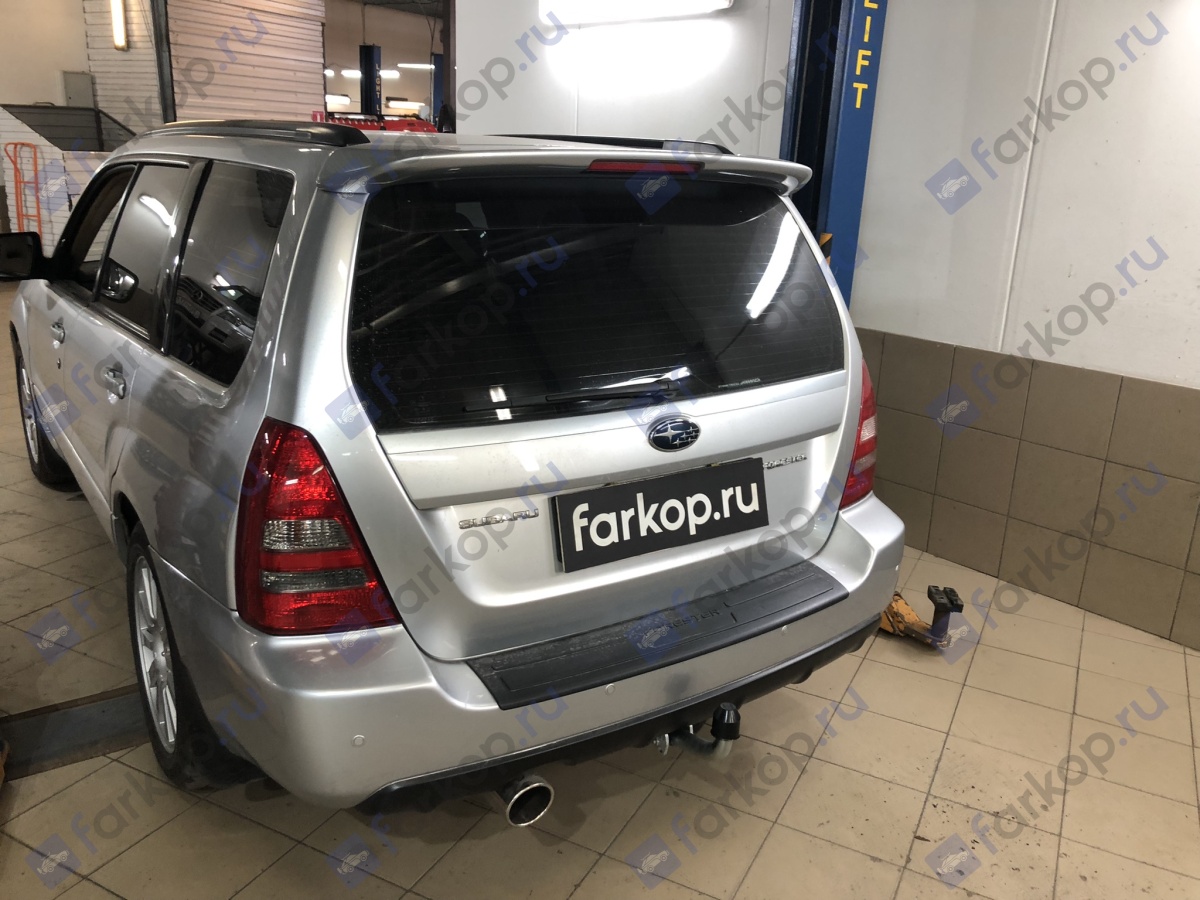 Фаркоп Galia для Subaru Forester 2002-2008 S072A в 