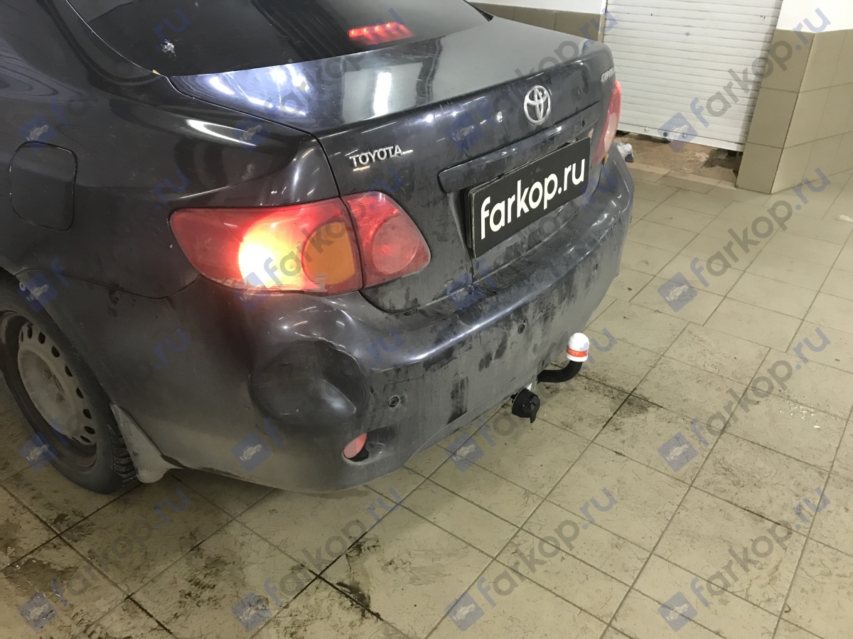 Фаркоп Трейлер для Toyota Corolla 2007-2013 7840 в 